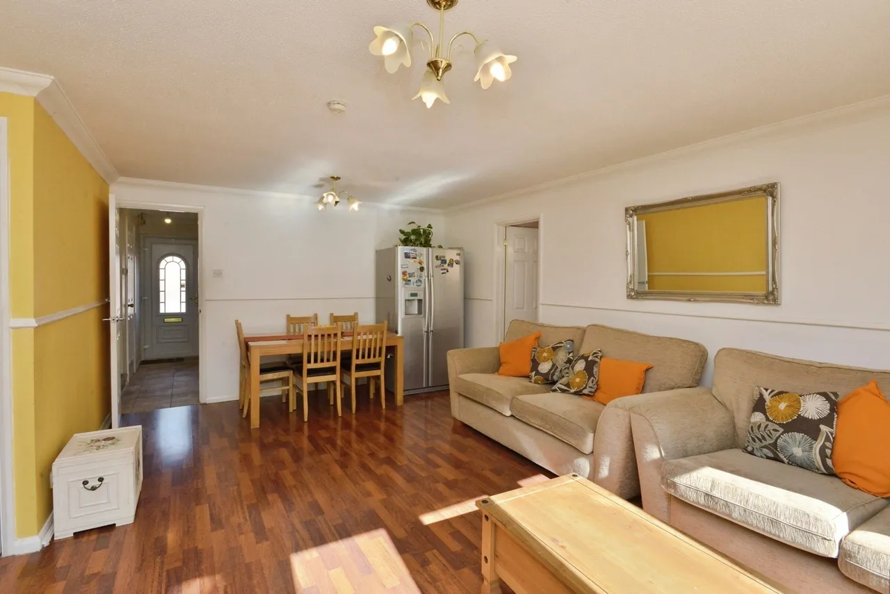 Church Hill, Two Mile Ash, MK8, photo 7