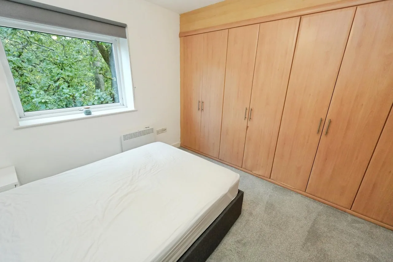 Griffin Close, Northfield, B31, photo 9