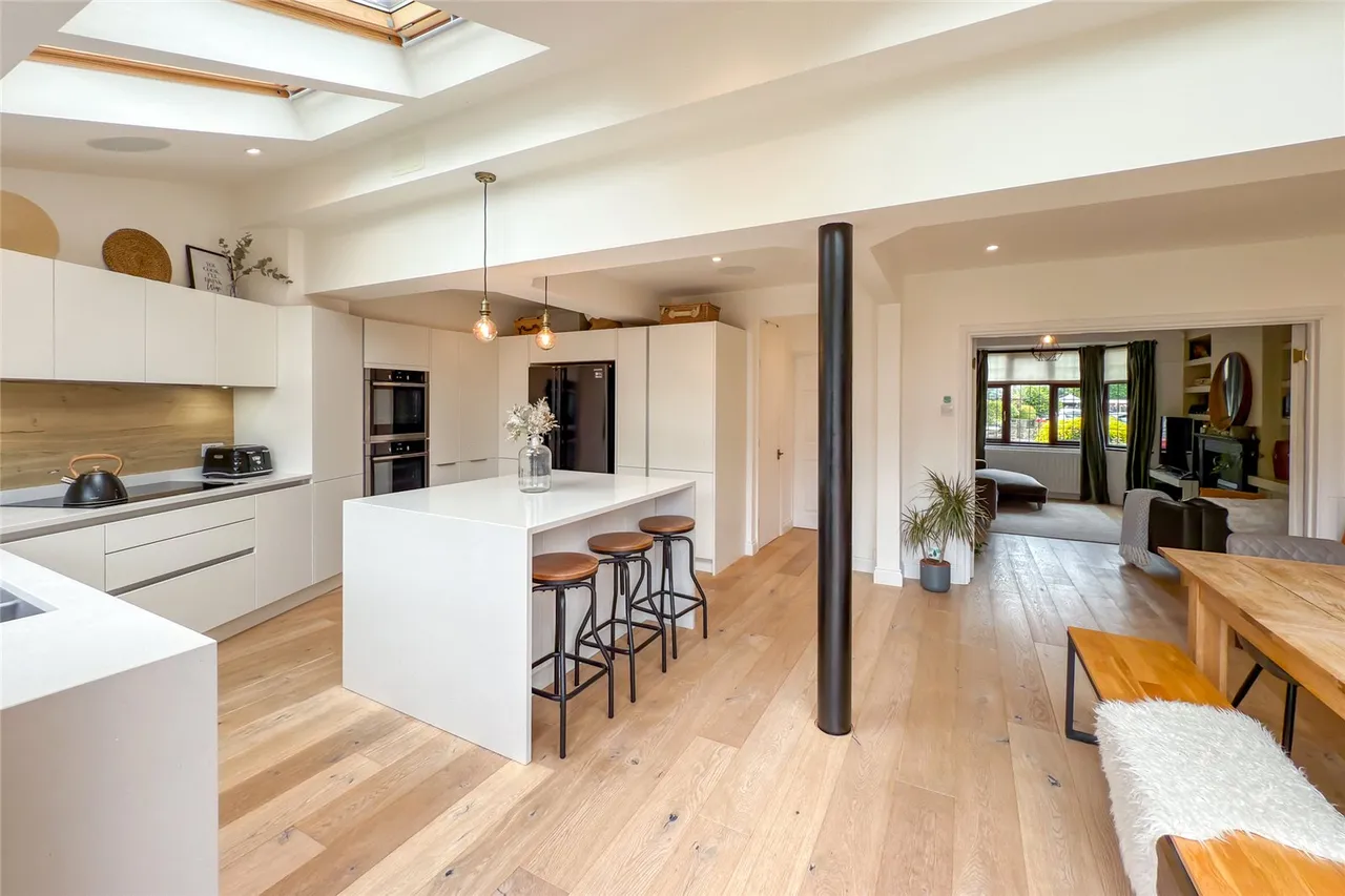 Linden Crescent, St. Albans, Hertfordshire, AL1 5DD, photo 5