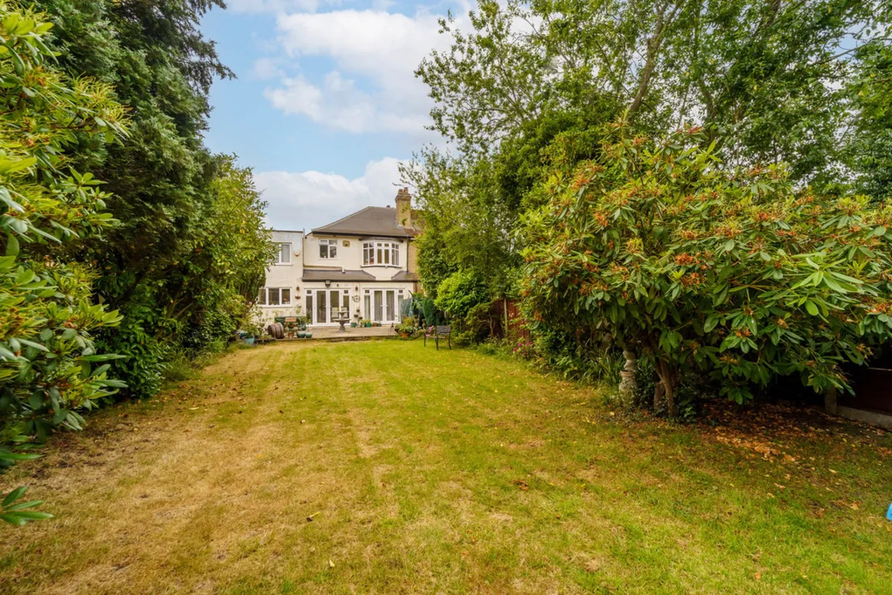 Fordbridge Road, Ashford, photo 19