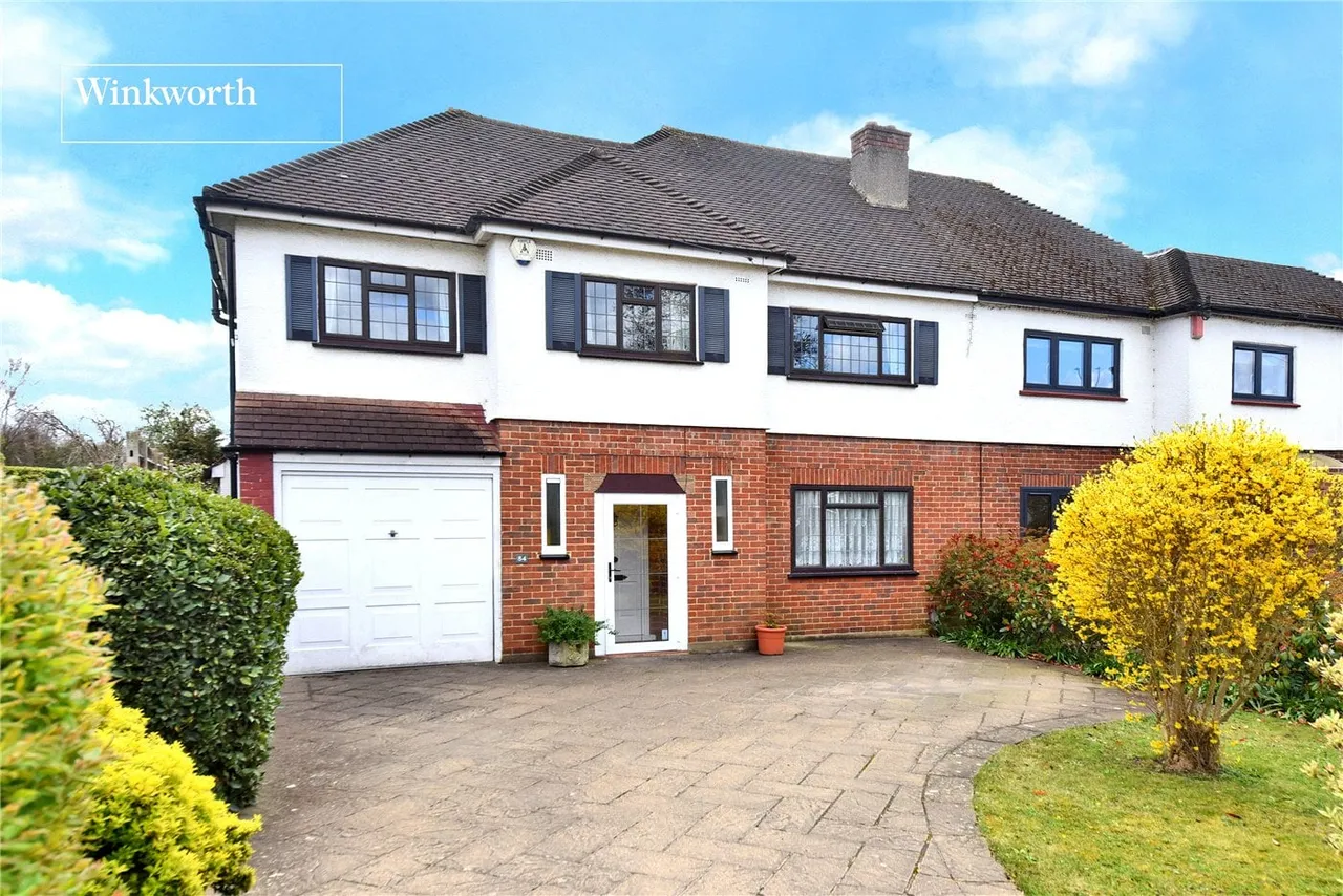 4 bed house for sale — Northey Avenue, Cheam, Sutton, Surrey, SM2