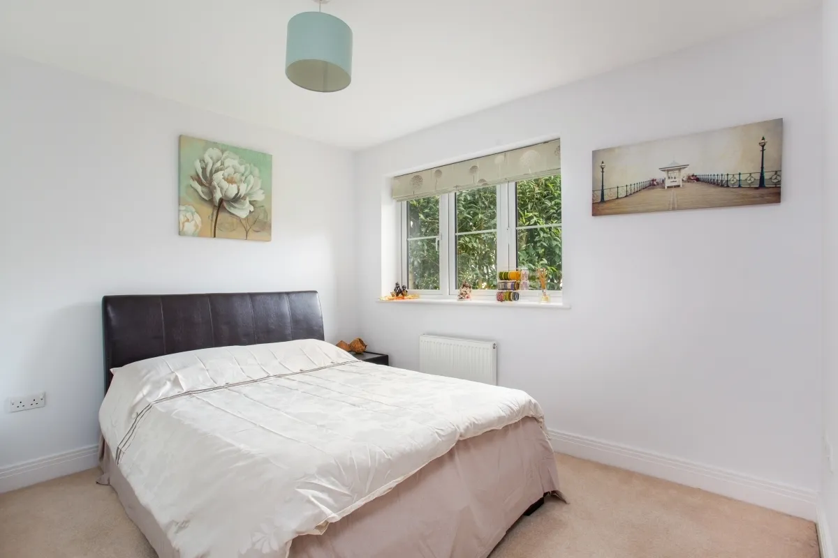 Bushnell Place Maidenhead SL6, photo 10