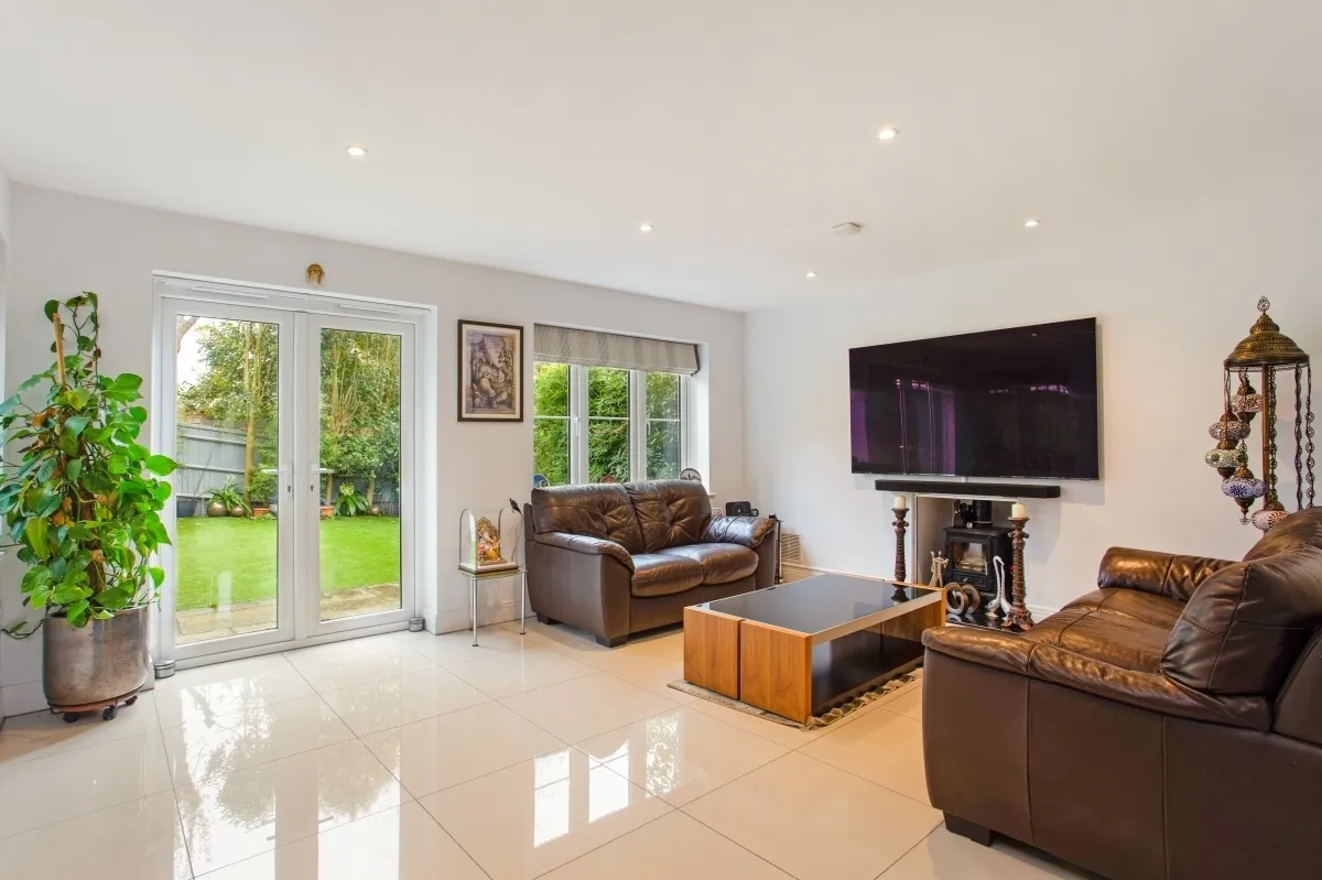 Bushnell Place Maidenhead SL6, photo 3