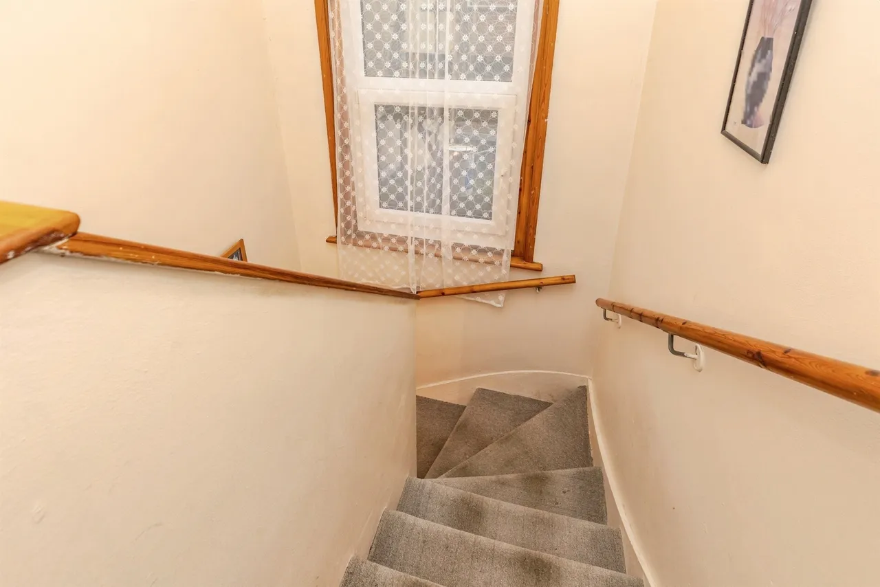 Caves Road, St. Leonards-On-Sea, TN38, photo 11