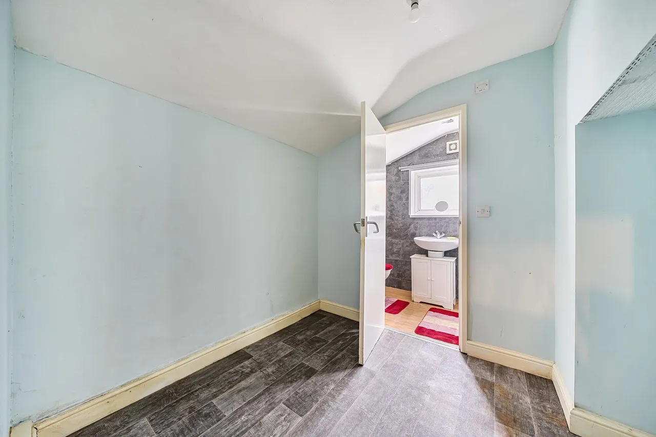 Silvermere Road, SE6, photo 6