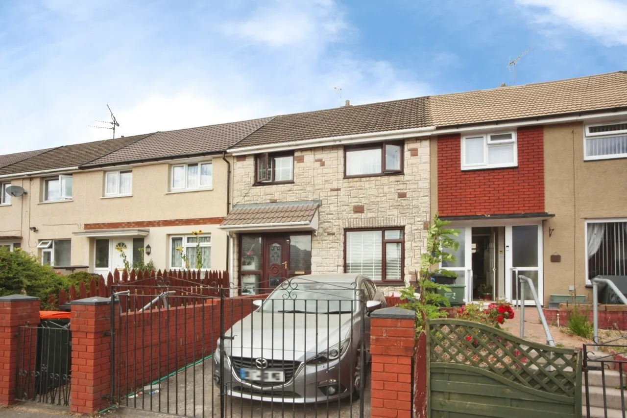Dawson Close, NEWPORT, Gwent, NP19, photo 2