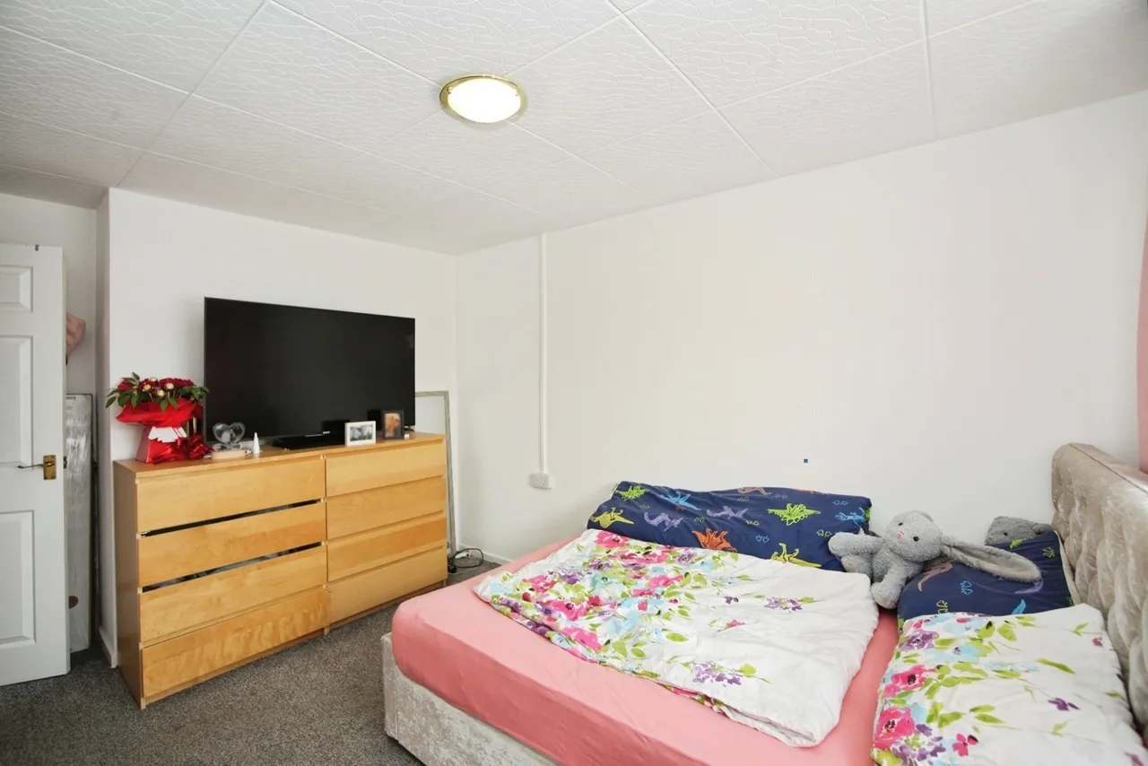 Dawson Close, NEWPORT, Gwent, NP19, photo 8