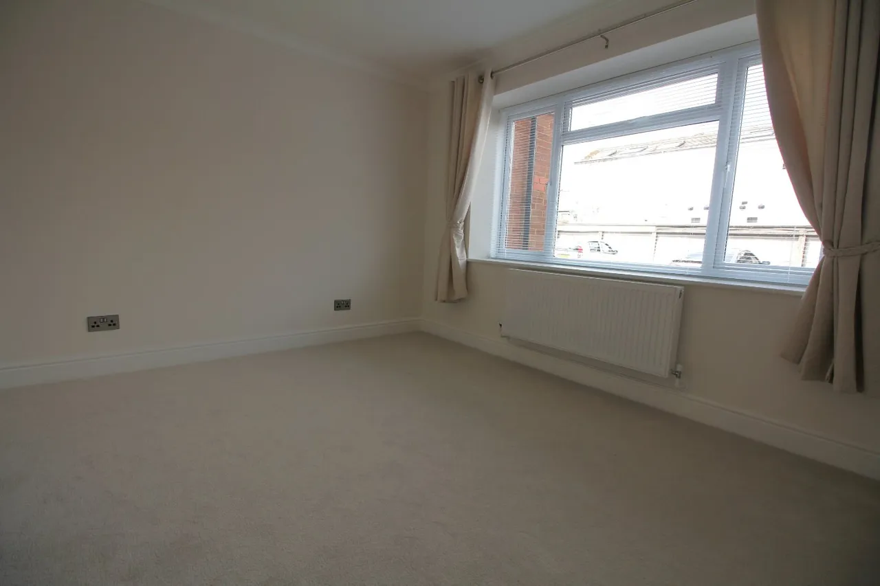 Priory Street, Cheltenham, GL52, photo 7