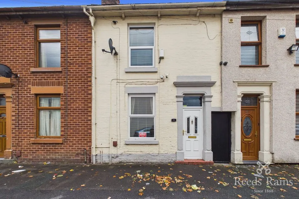 2 bed house for sale, Plevna Road, Preston, PR1