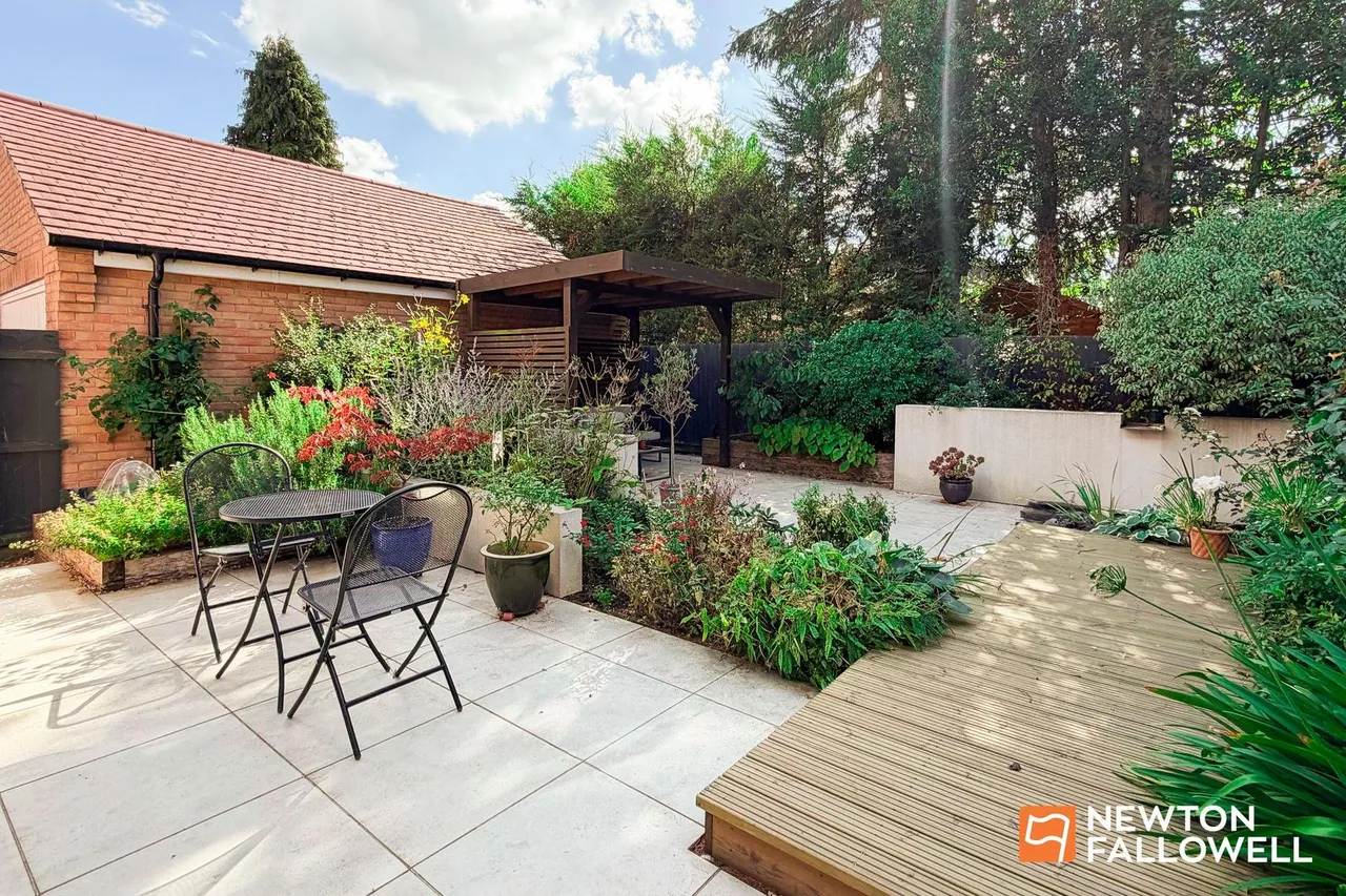 Wicket Close, Loughborough, LE11, photo 3