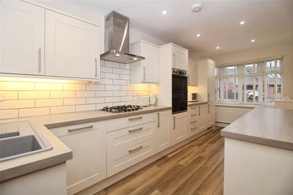 Johns Close, Burbage, Leicestershire, LE10, photo 3
