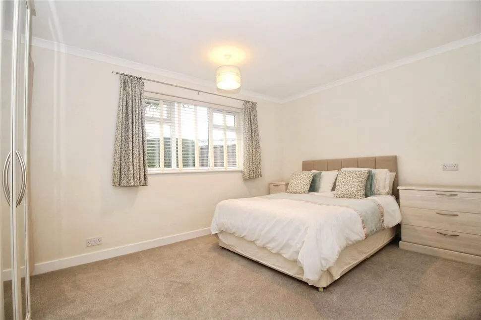 Johns Close, Burbage, Leicestershire, LE10, photo 9