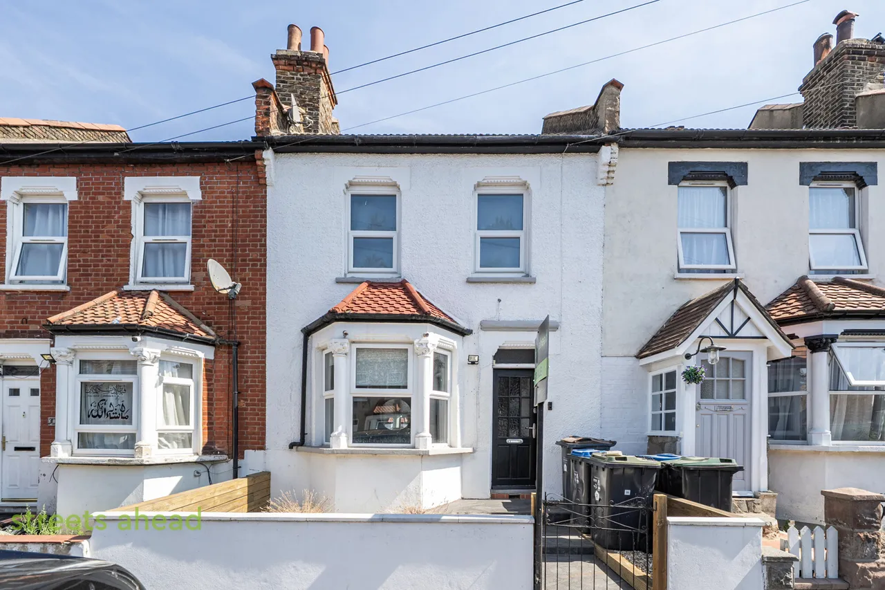 3 bed house for sale, Windsor Road, Thornton Heath, CR7