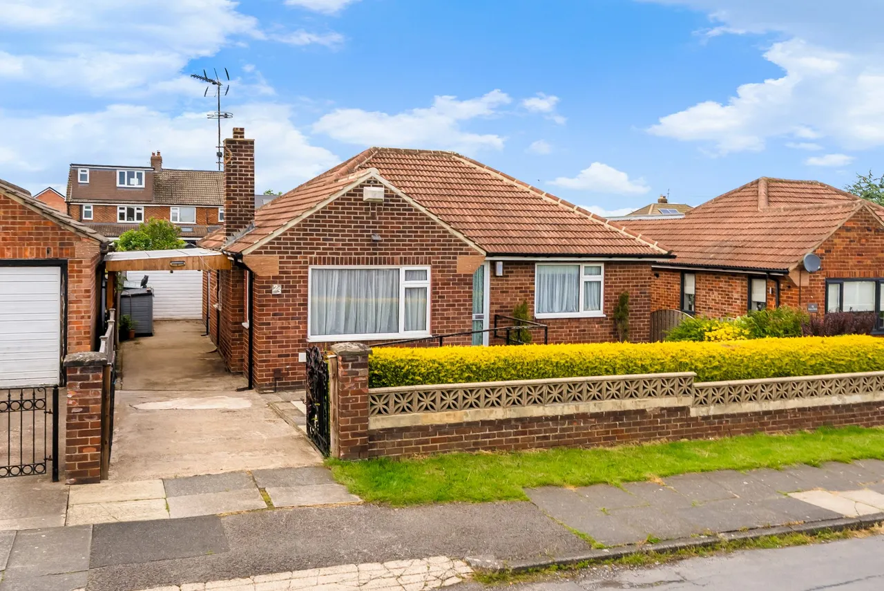 2 bed house for sale, Hawes Road, Harrogate, HG1