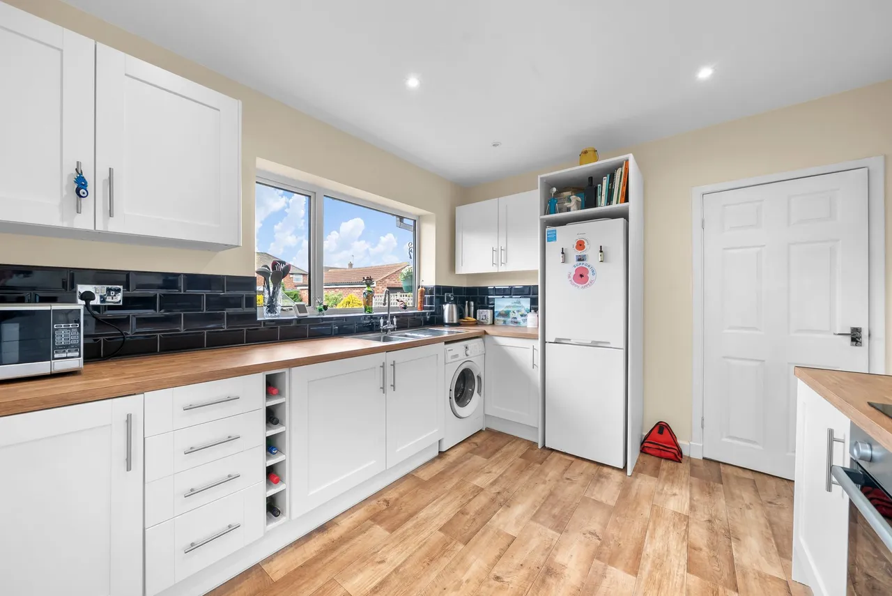 Hawes Road, Harrogate, HG1, photo 4