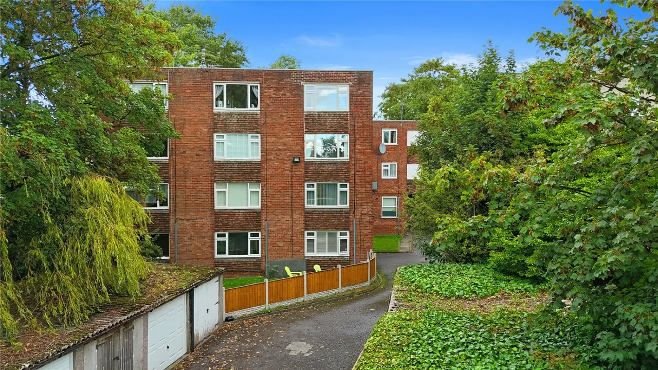 West Oakhill Park, Liverpool, L13, photo 4