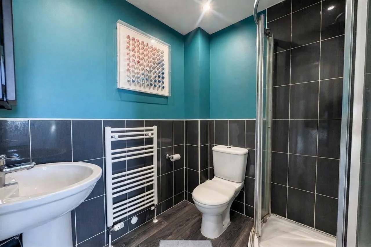 Wood Street, Patchway, BS34, photo 10