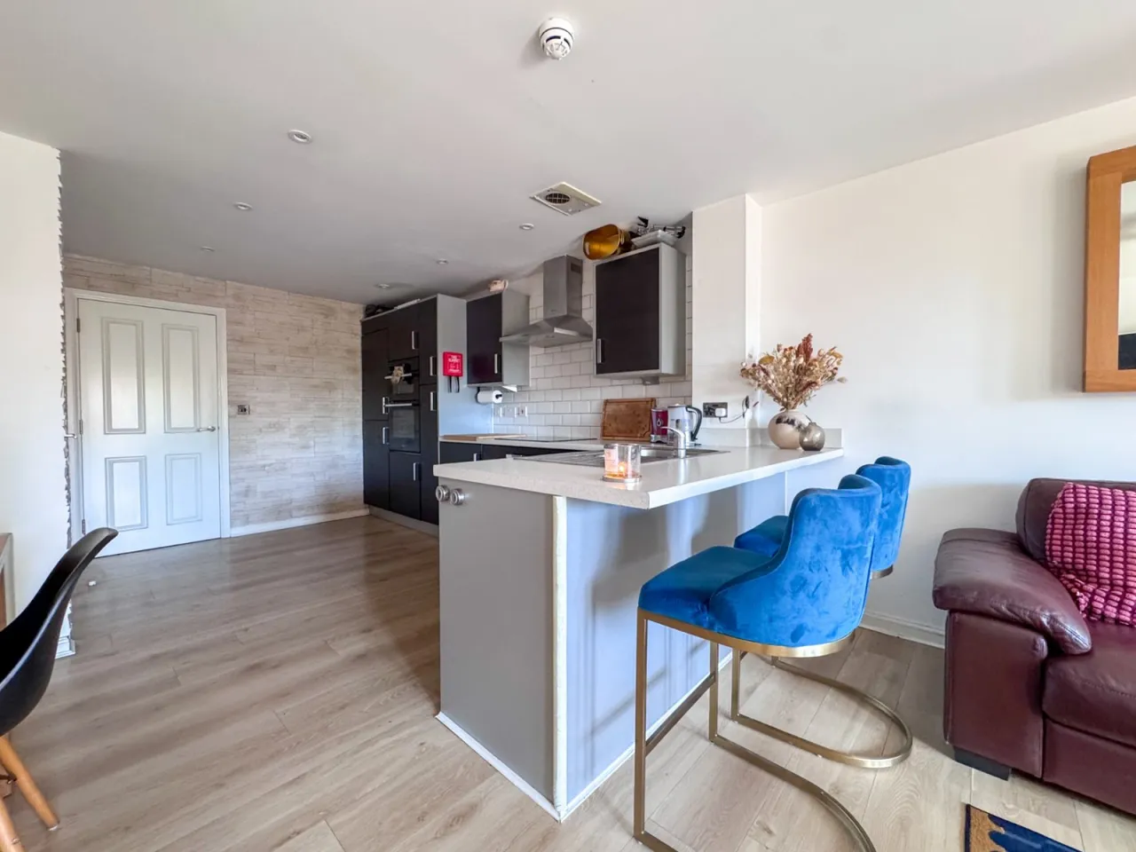 Wood Street, Patchway, BS34, photo 3
