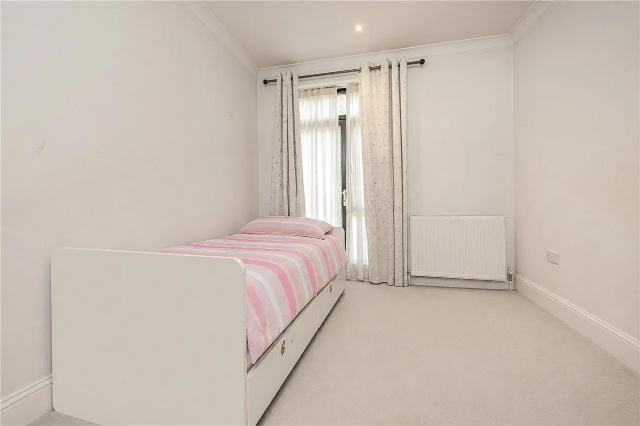 Borough Road, Isleworth, TW7, photo 9