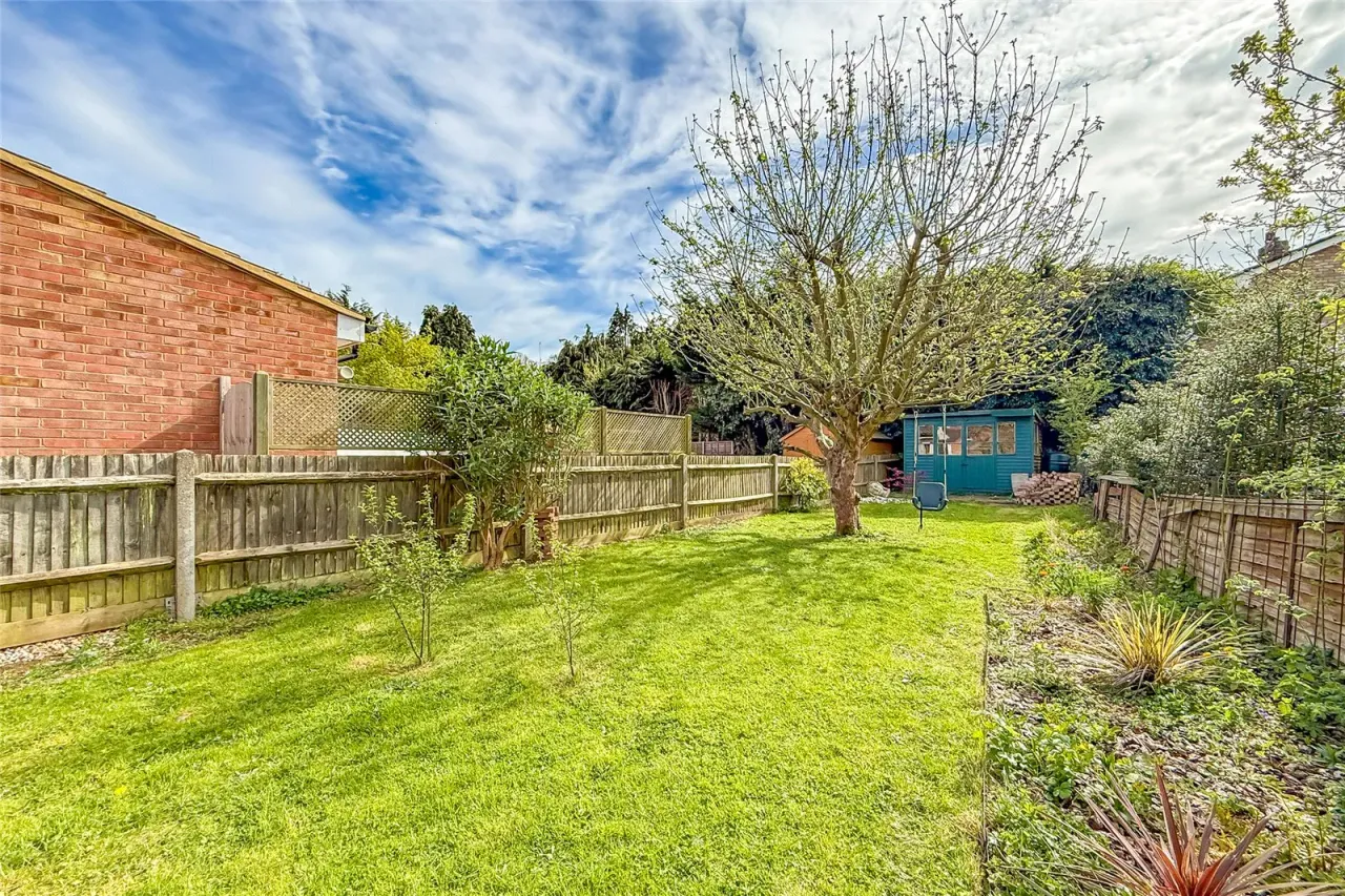 Bishops Close, St. Albans, AL4, photo 22
