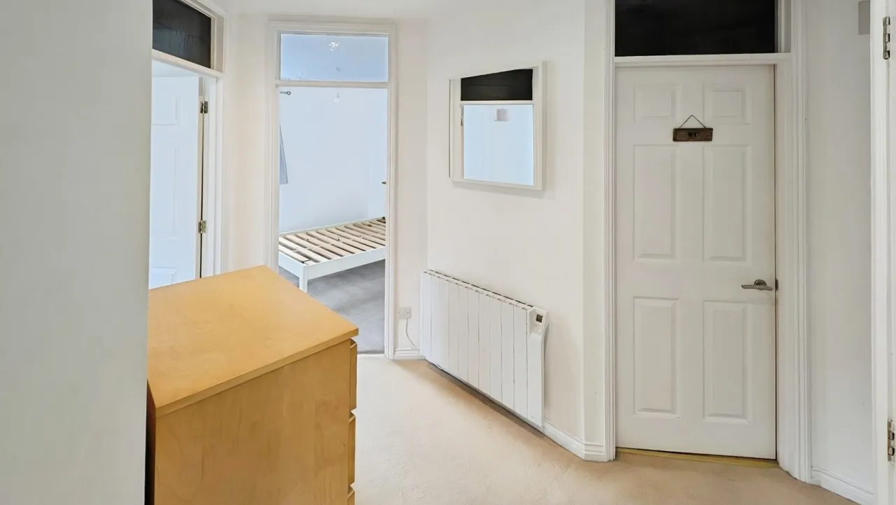 Gravel Hill Road, Yate, BS37, photo 5
