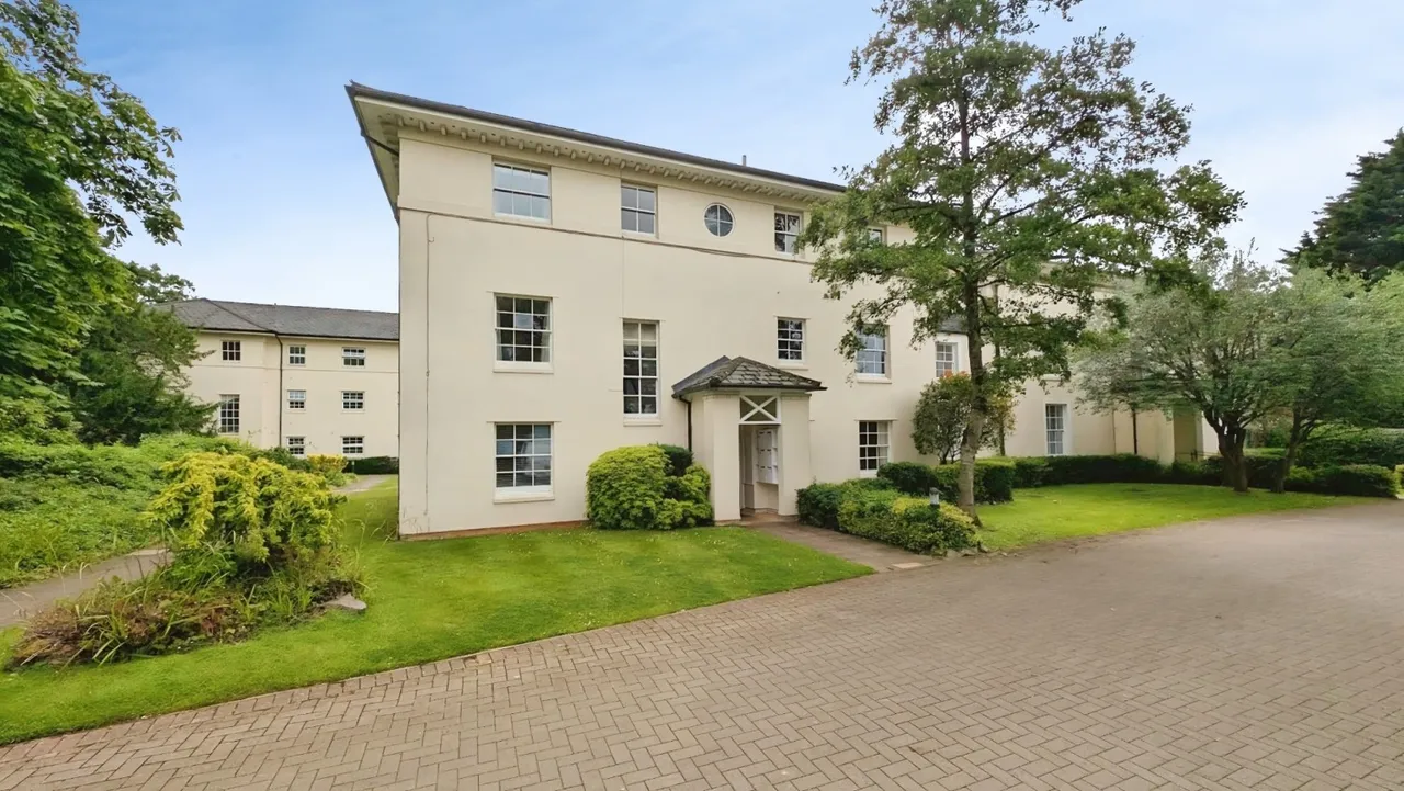 Gravel Hill Road, Yate, BS37, photo 11