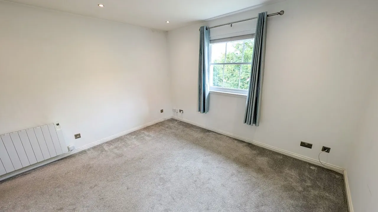 Gravel Hill Road, Yate, BS37, photo 7