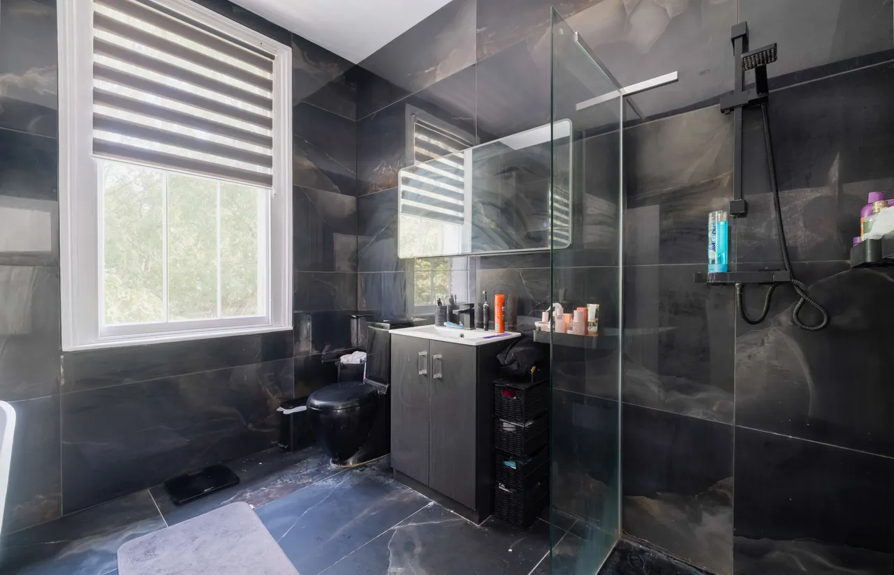The Glebe, London, SE3, photo 24