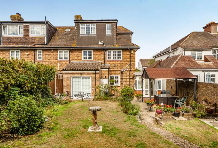St. Georges Road, Wallington, SM6, photo 19