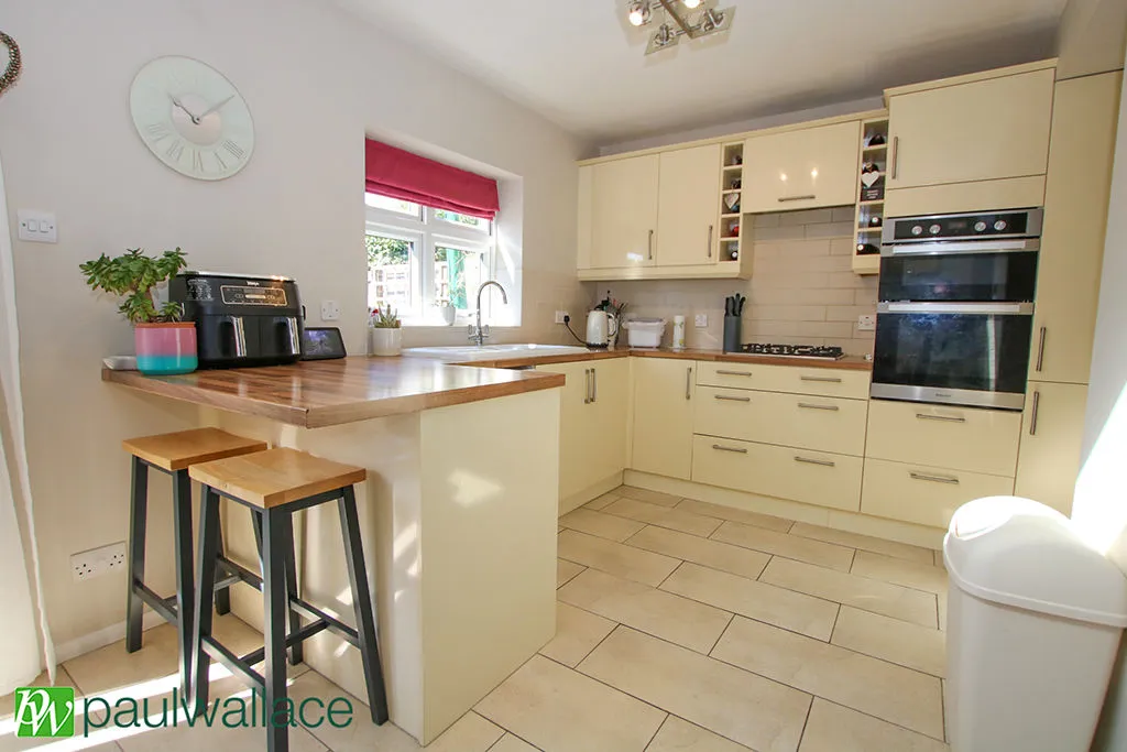 Moreton Close, Cheshunt, EN7, photo 3