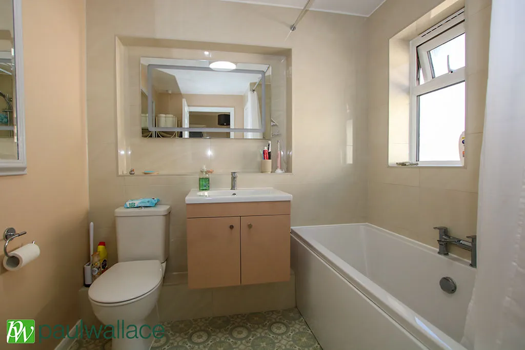 Moreton Close, Cheshunt, EN7, photo 12