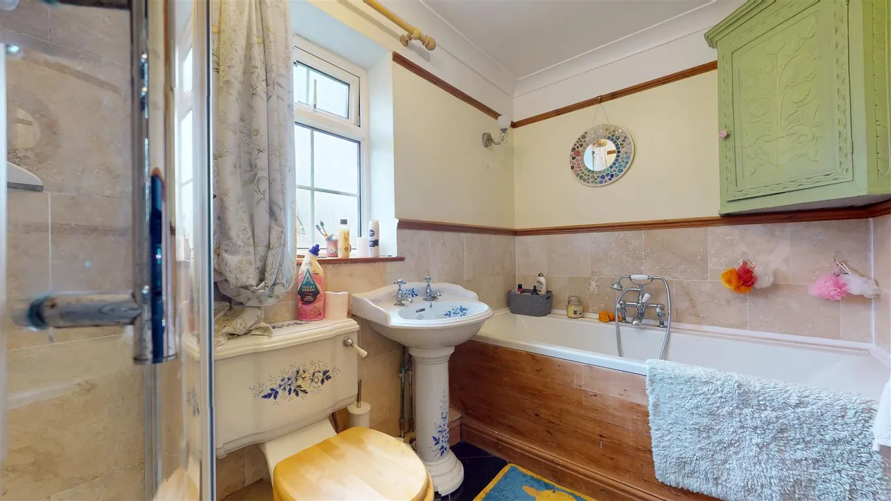 Yeats Close, Newport Pagnell, photo 12