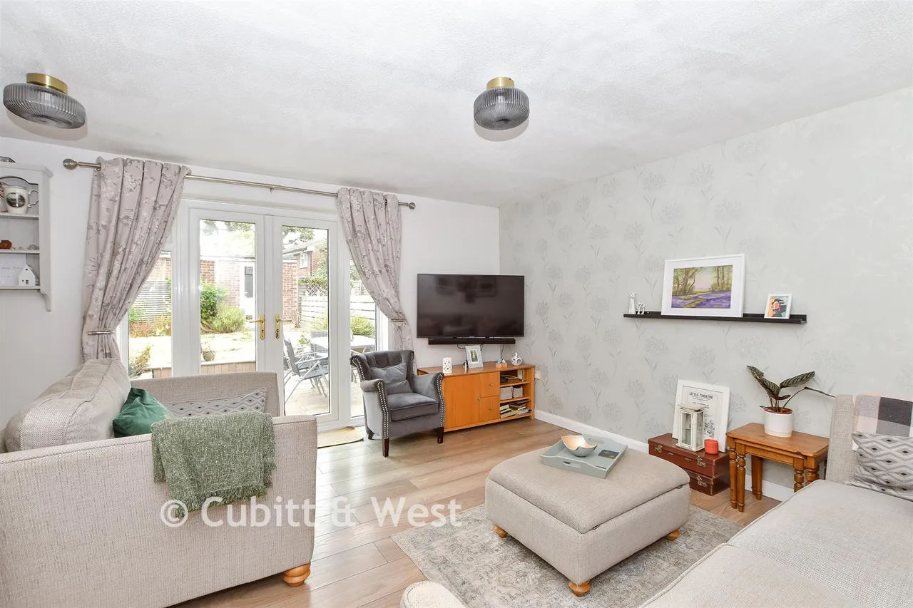 Pineham Copse, Haywards Heath, RH16, photo 2