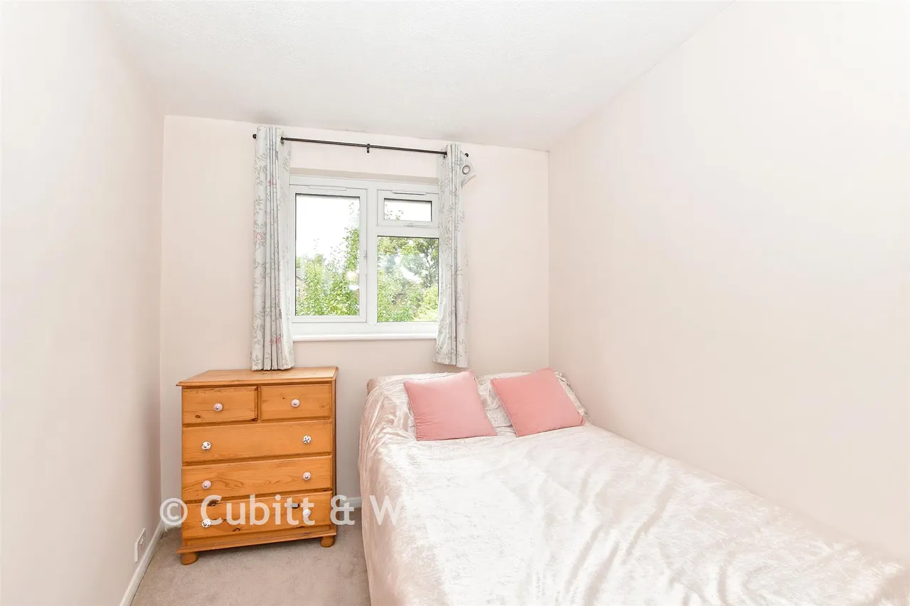 Pineham Copse, Haywards Heath, RH16, photo 8