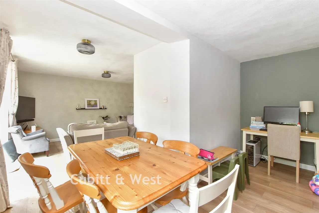 Pineham Copse, Haywards Heath, RH16, photo 4