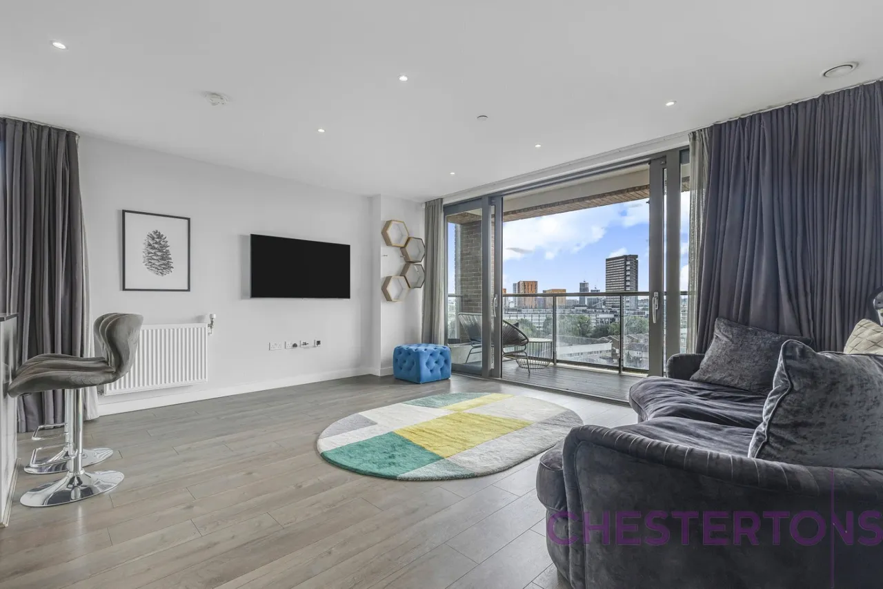 East Ferry Road, London, E14, photo 2