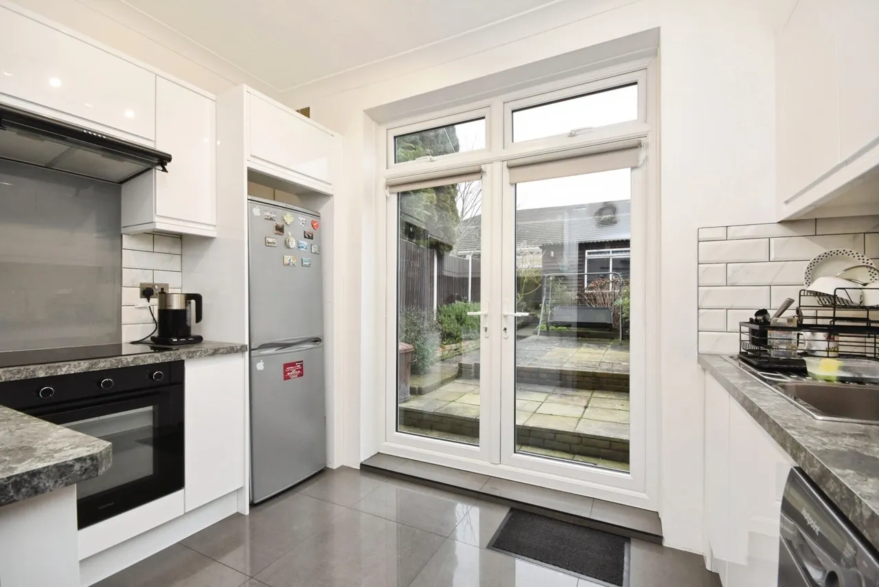 2 bed house for sale — Fairfax Drive, Westcliff-On-Sea, Essex, SS0