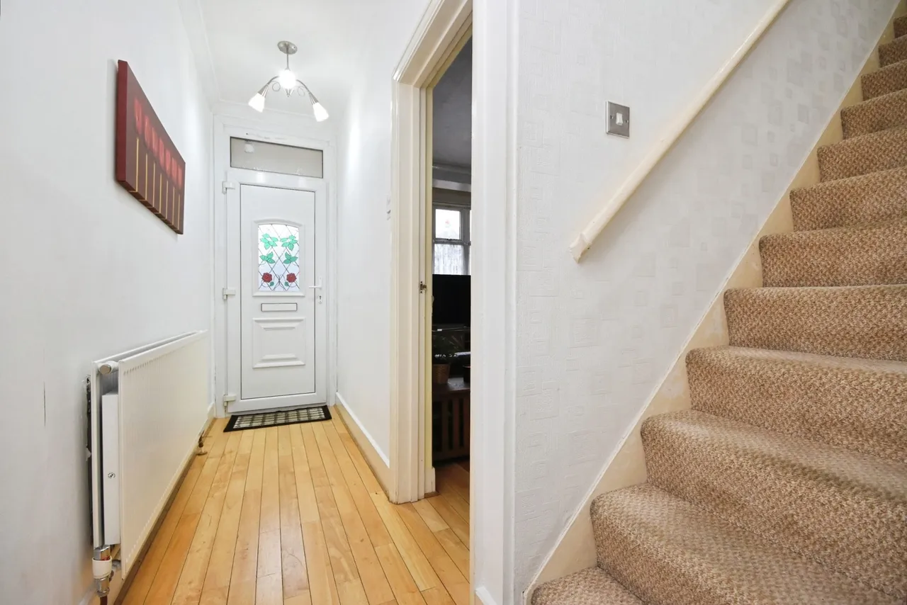 Fairfax Drive, Westcliff-On-Sea, Essex, SS0, photo 13