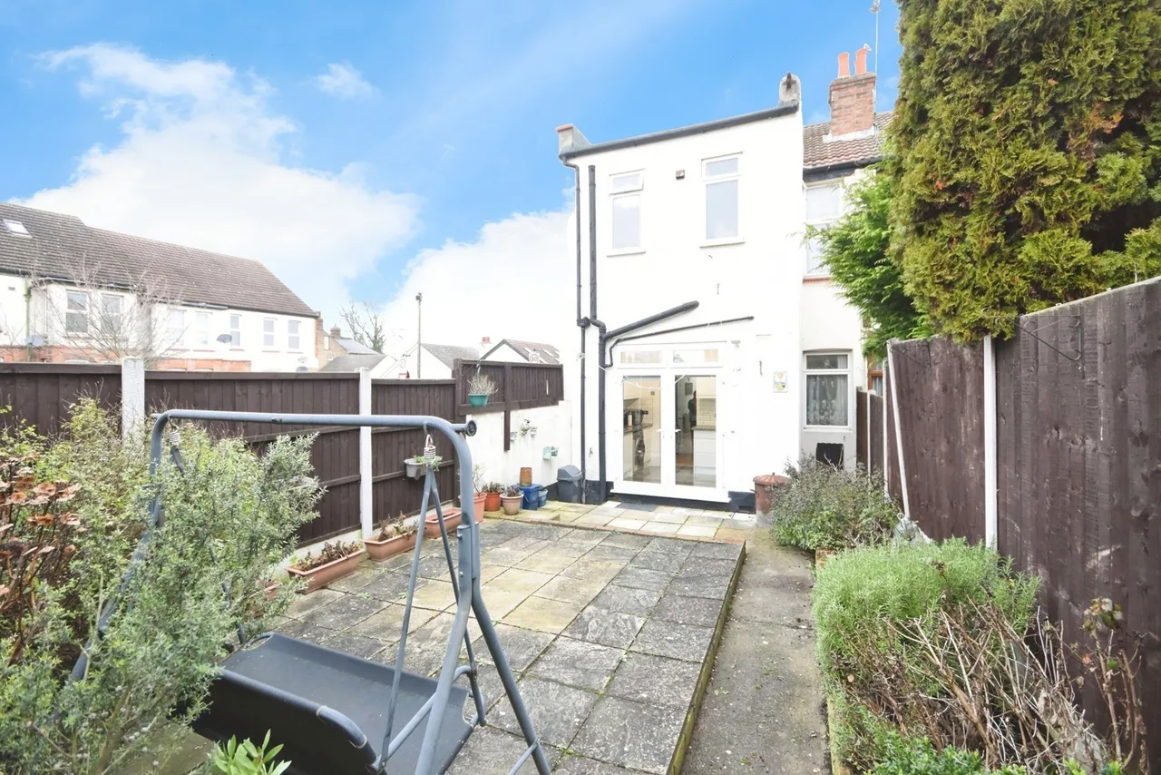 Fairfax Drive, Westcliff-On-Sea, Essex, SS0, photo 15