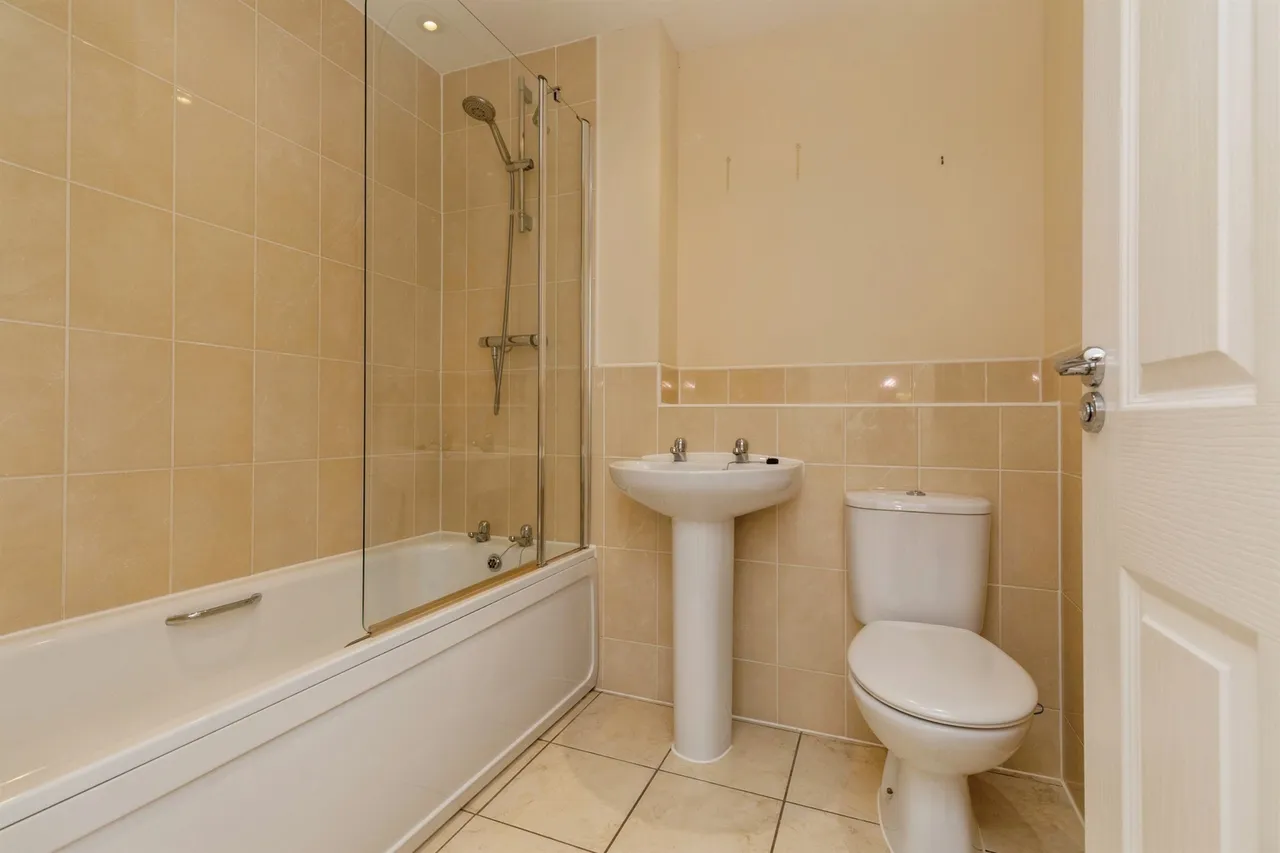 Normandy Drive, Yate, BS37, photo 17