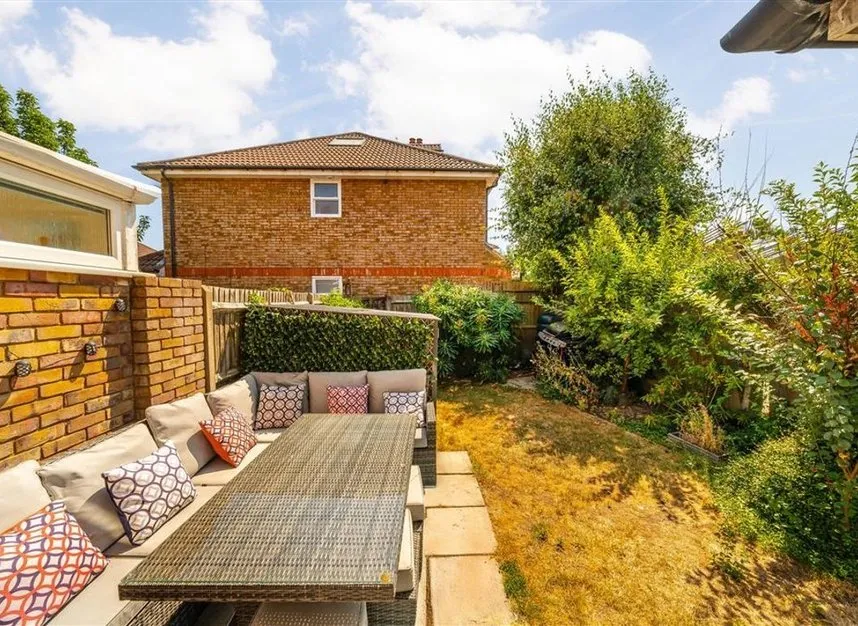 Luther Road, Teddington, TW11, photo 7