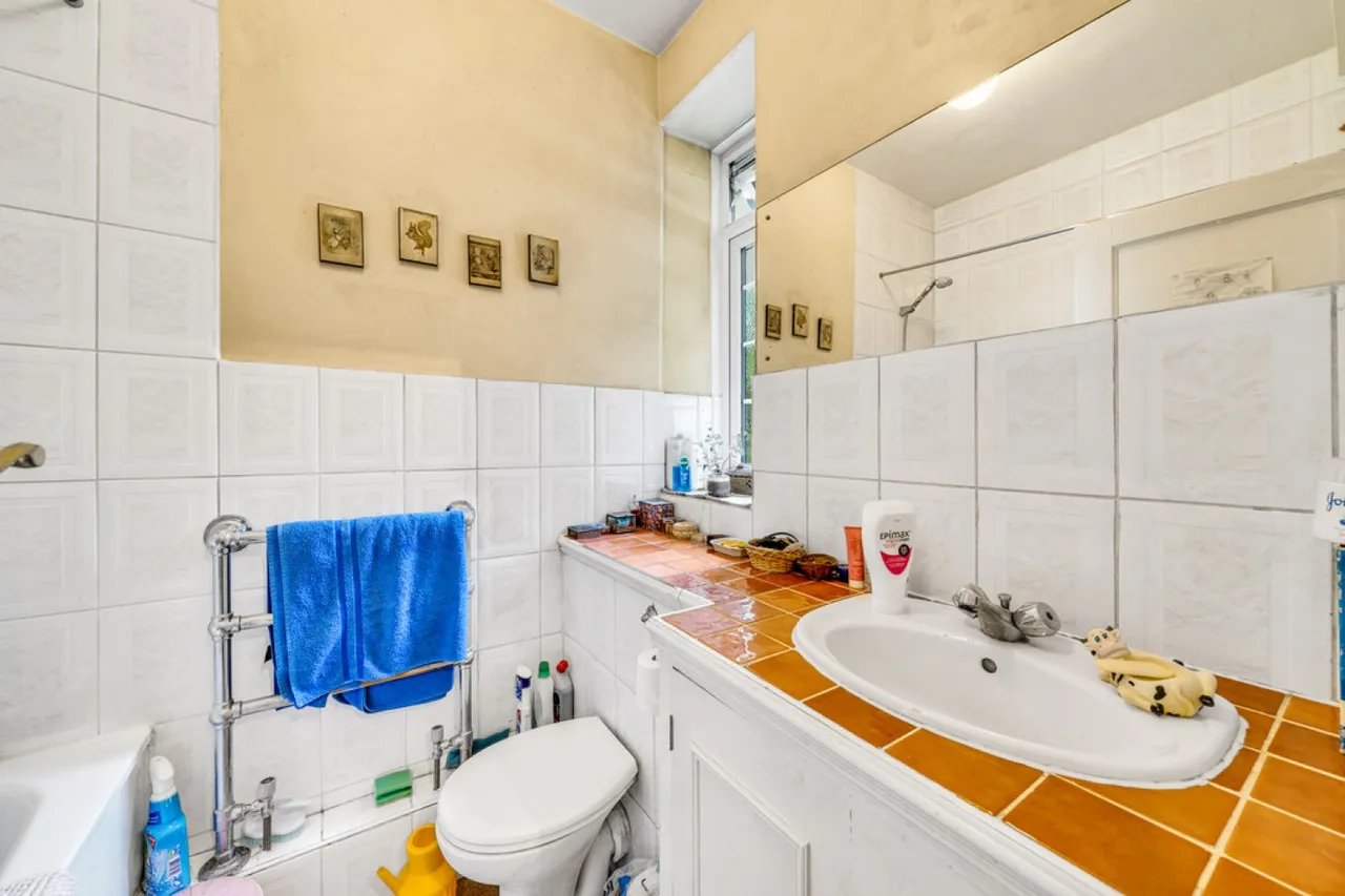 Marlborough Court, Kensington, photo 11