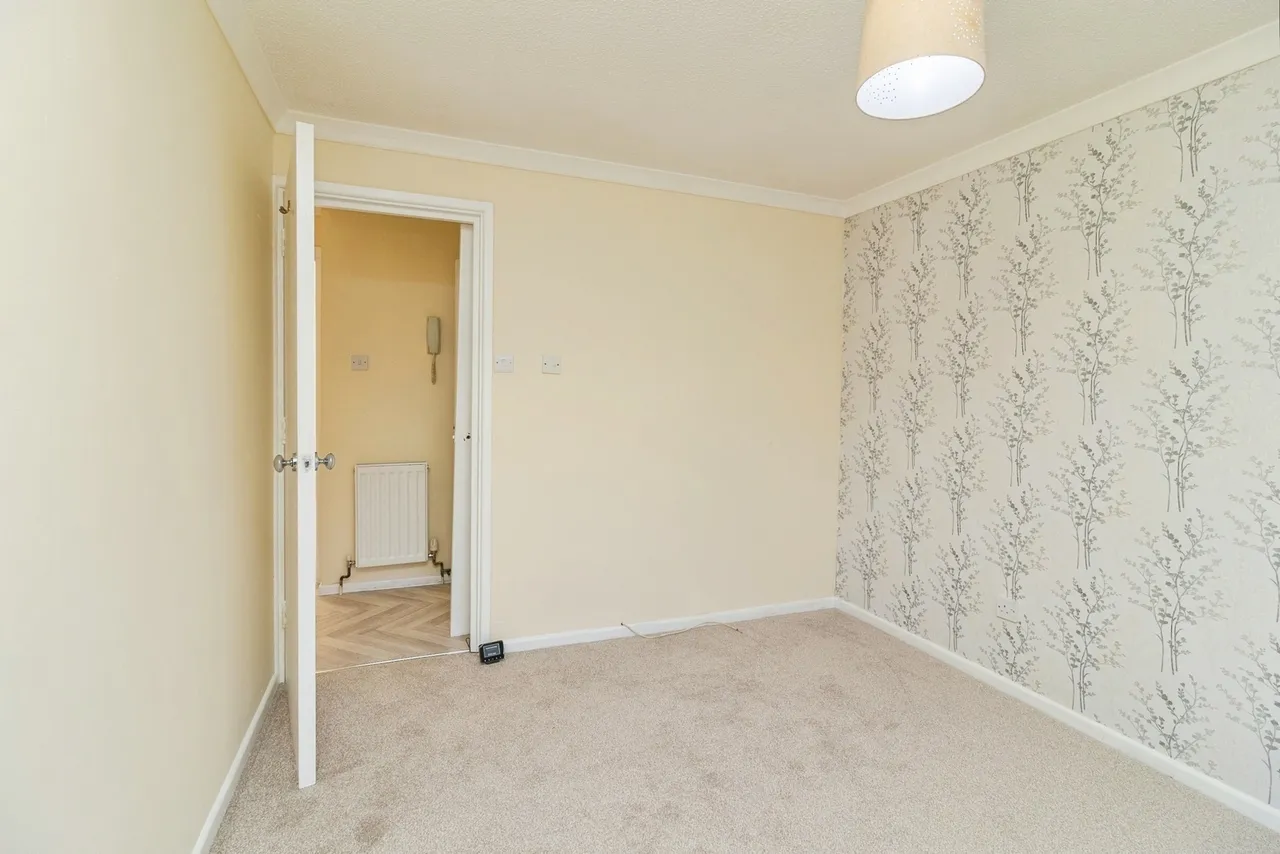 Mayer Gardens, Shenley Lodge, Milton Keynes, Buckinghamshire, MK5, photo 14