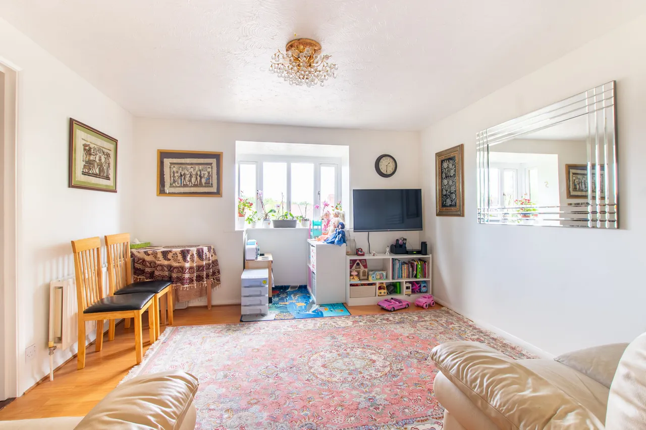 1 bed flat for sale — 71 Alliance Close, Wembley
