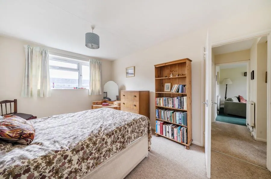 Battys Barn Close, Wokingham, RG40, photo 6