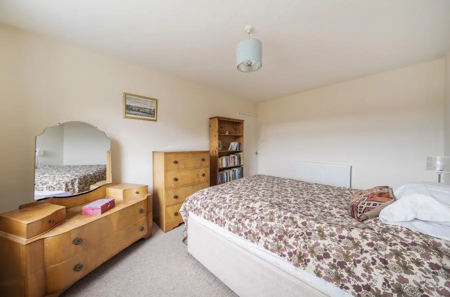 Battys Barn Close, Wokingham, RG40, photo 18