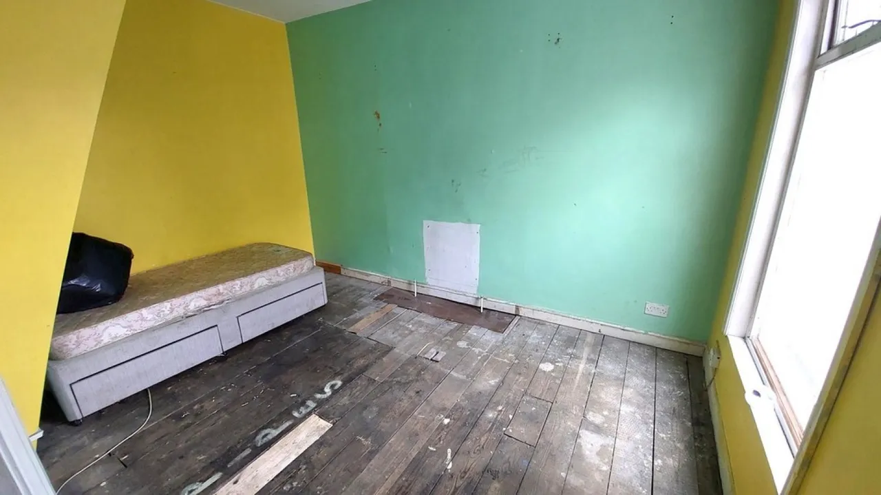 Parkhill Avenue, Crumpsall, M8, photo 11