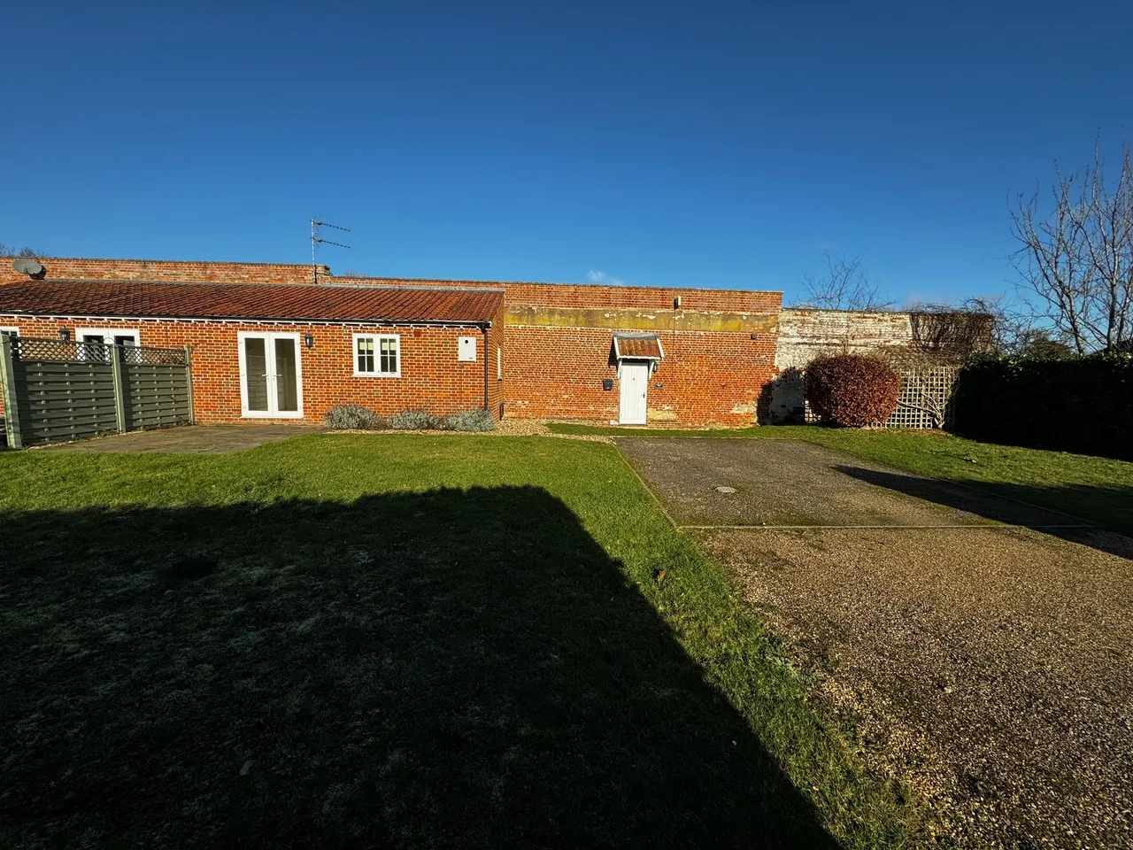 3 bed house to rent, Hall Lane, Riddlesworth, IP22