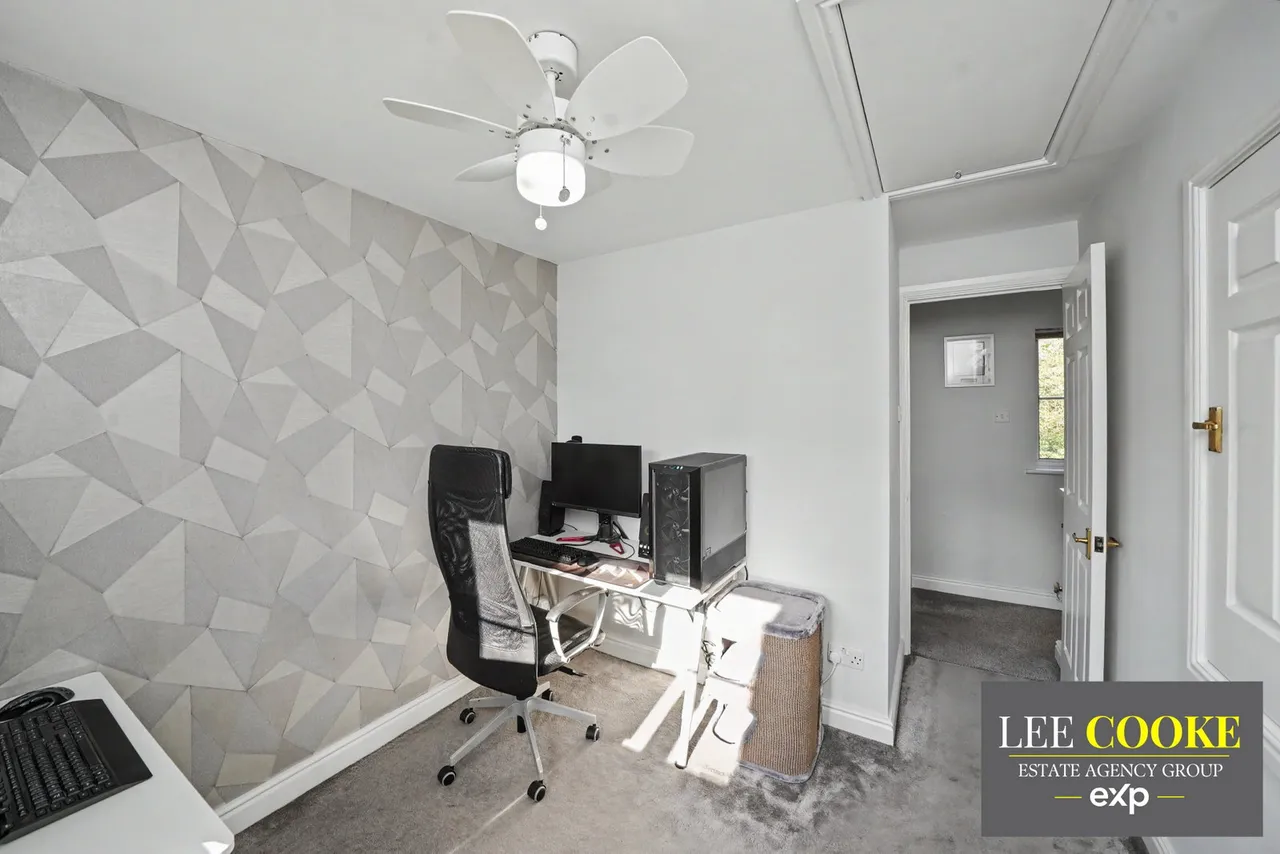Ferndale Drive, Priorslee, TF2, photo 26