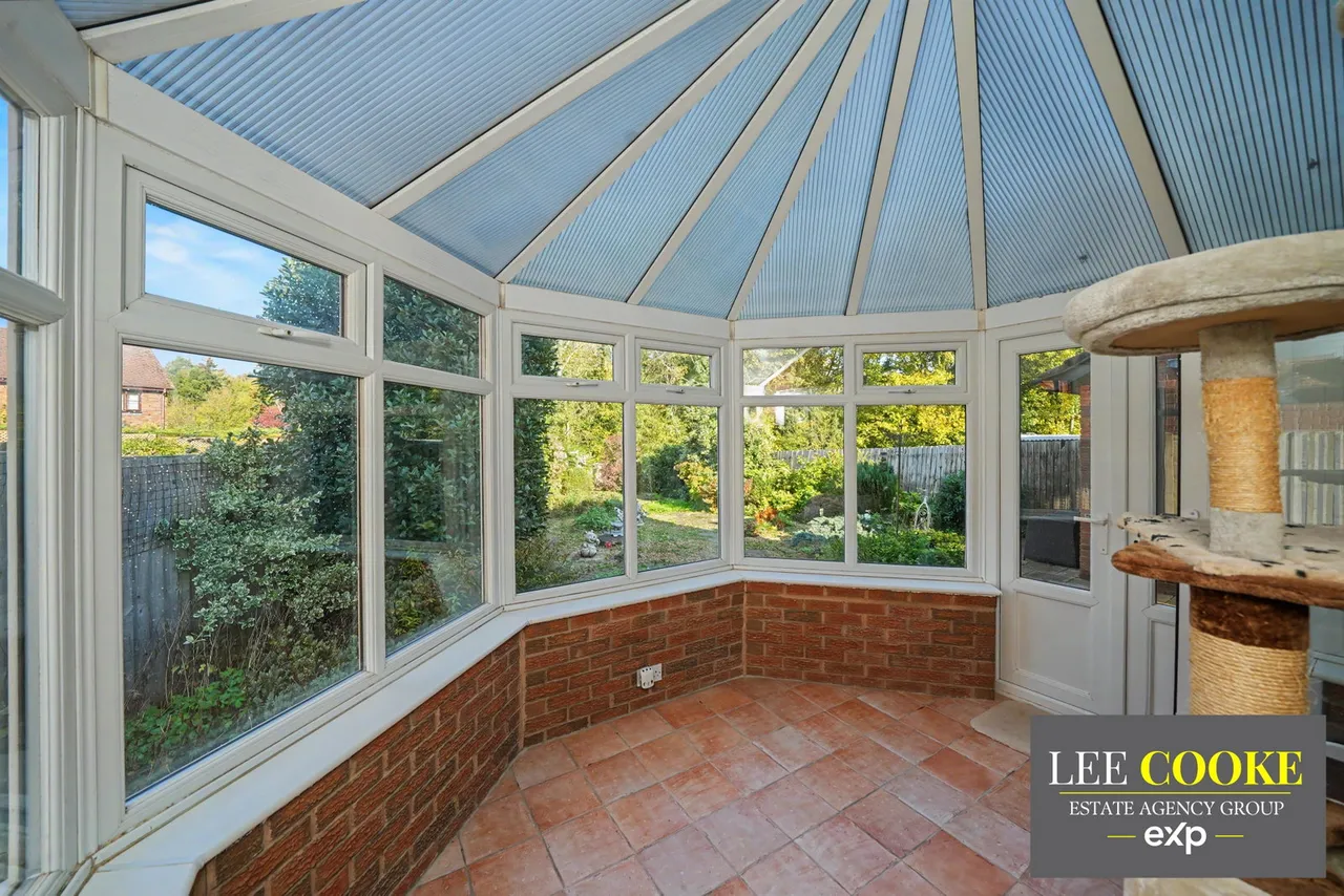 Ferndale Drive, Priorslee, TF2, photo 18